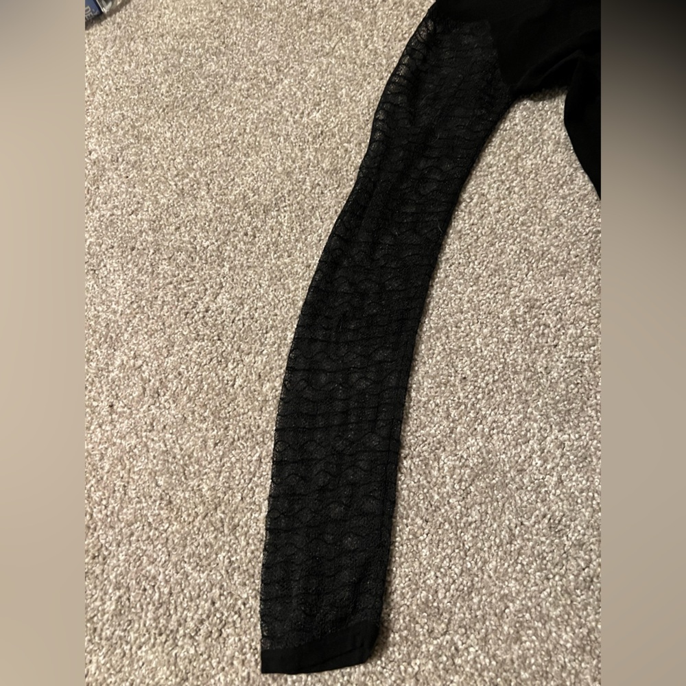 L'Agence black sweater women's size Small